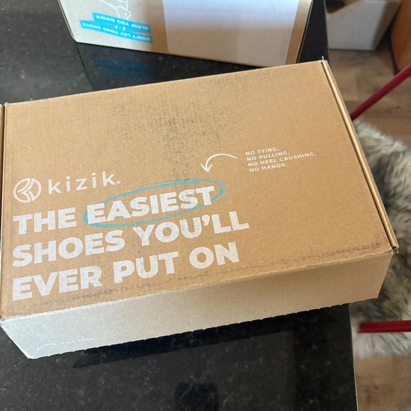 NWT - Kizik Madrid Eco-Knit slip-on shoes - W 8.5 - Picture 8 of 16